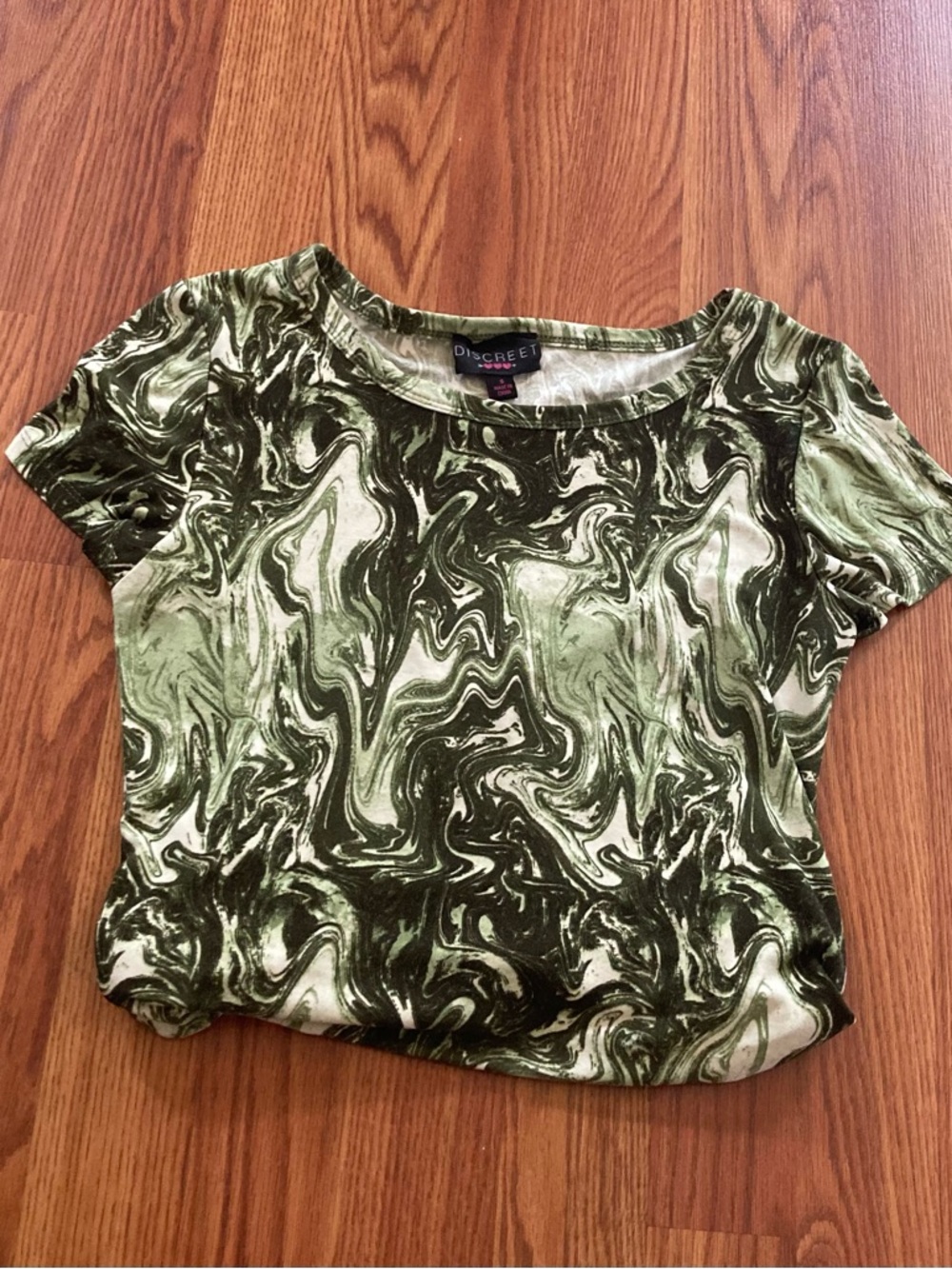 Green marbled print top